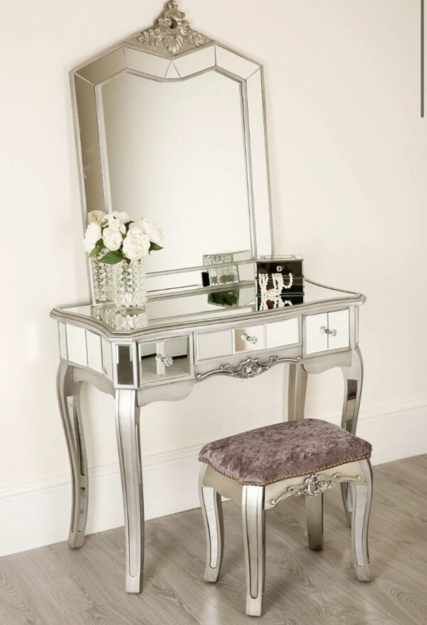 Vintage mirror dressing table